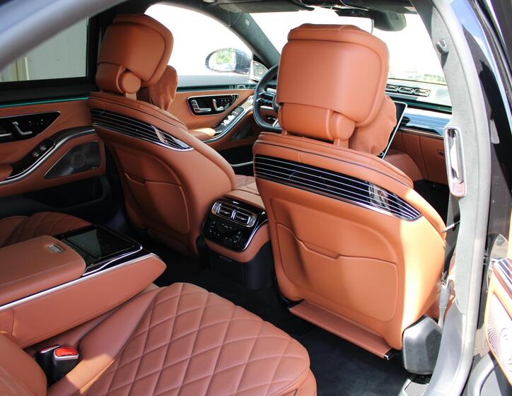 Mercedes-Benz Třídy S 12