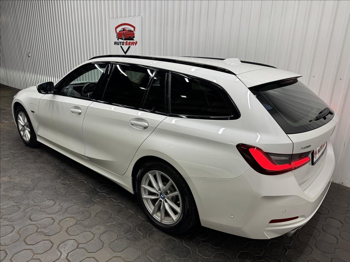 BMW Řada 3 Kombi 2,0 l 215 kw