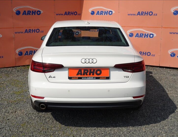Audi A4 Sedan / Limuzína 2,0 l 110 kw