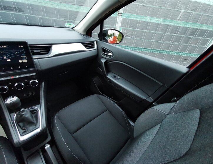 Renault Captur SUV 999,0 74 kw