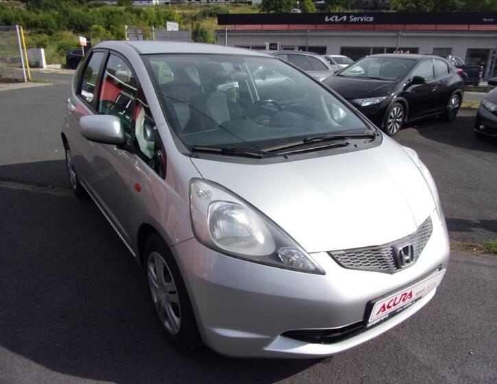Honda Jazz 1