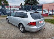 Volkswagen Golf Kombi 1,6 l 77 kw