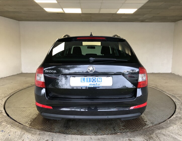 Škoda Octavia 6