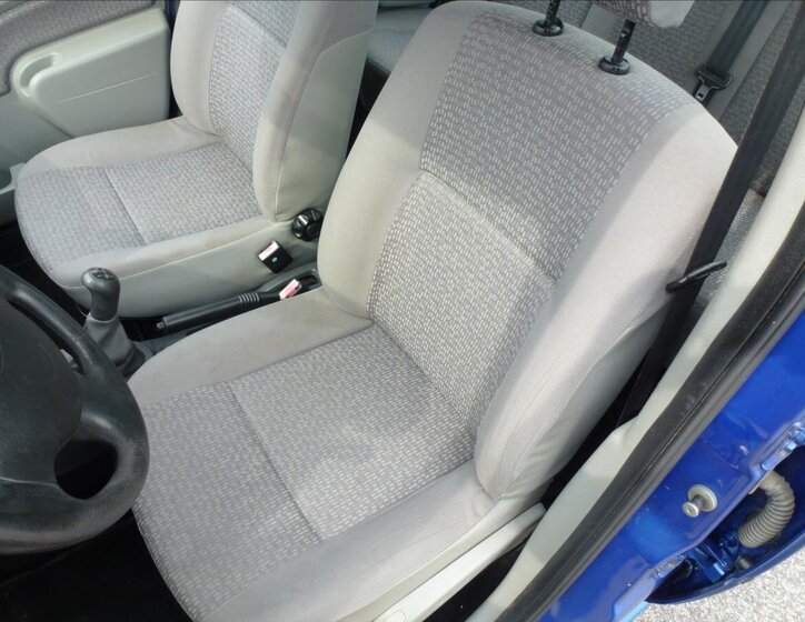 Dacia Logan Sedan / Limuzína 1,6 l 64 kw