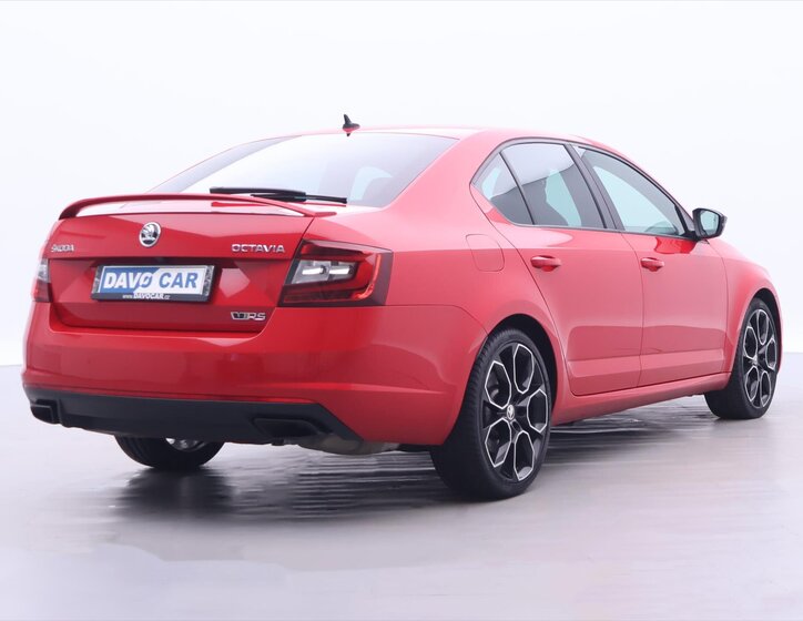 Škoda Octavia Liftback 2,0 l 180 kw