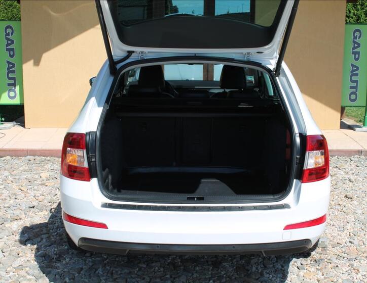 Škoda Octavia 28
