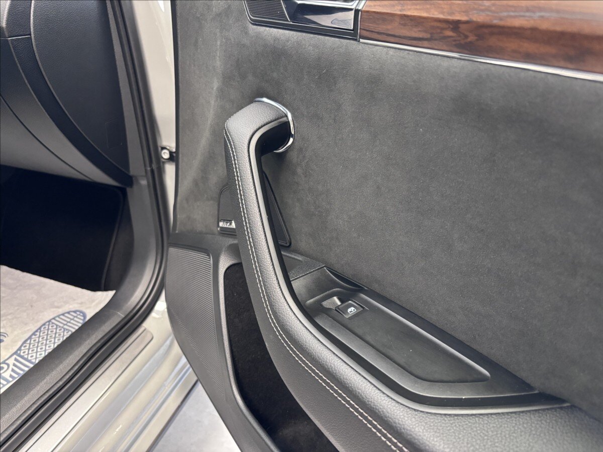 Škoda Superb Kombi 2,0 l 206 kw