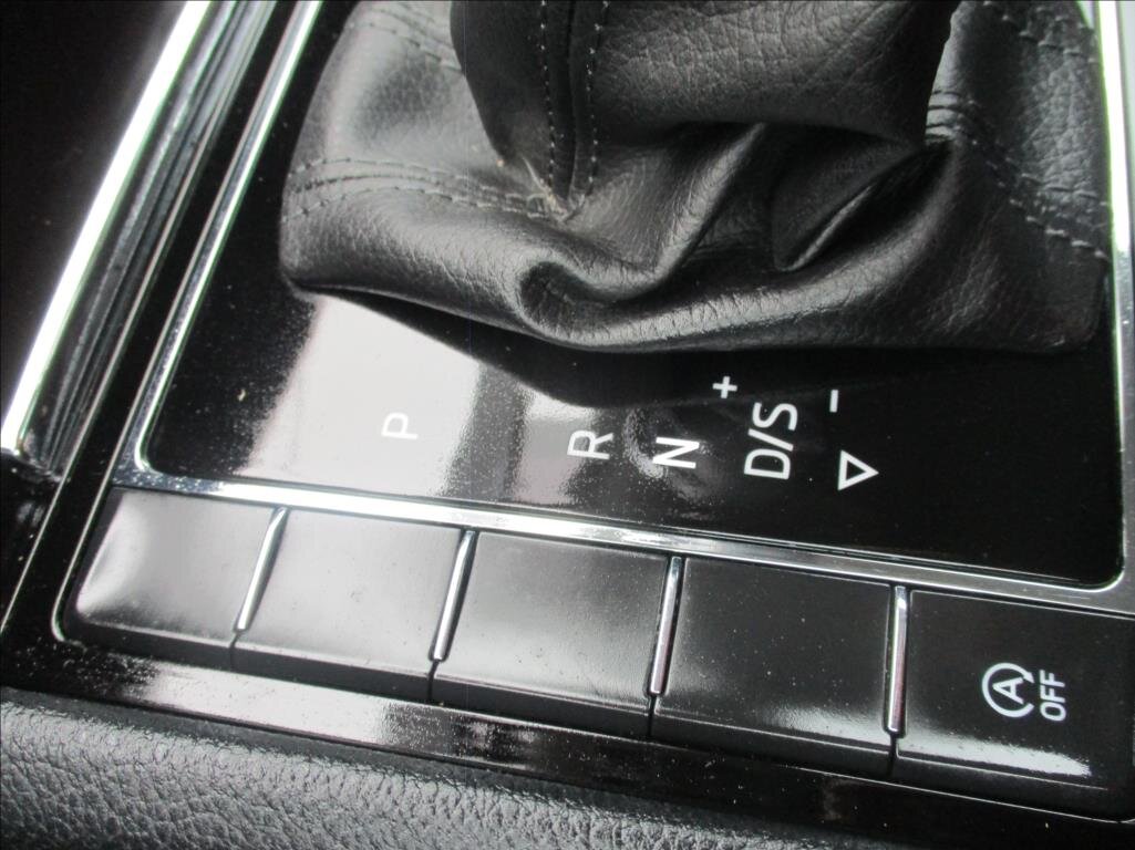 Škoda Superb Liftback 2,0 l 110 kw