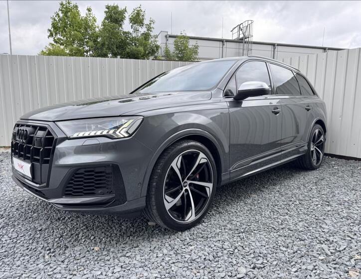 Audi SQ7 3