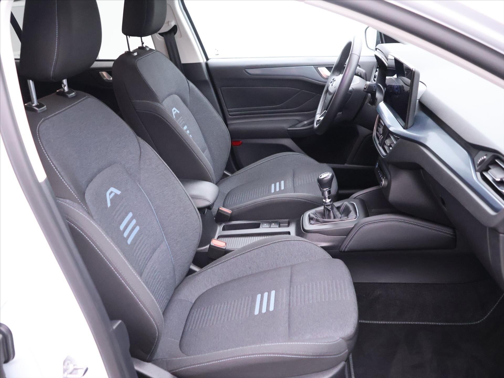 Ford Focus Kombi 999,0 114 kw