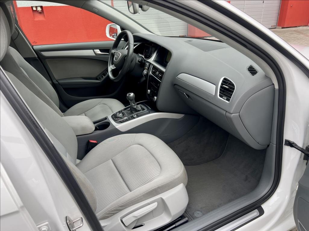 Audi A4 Kombi 2,0 l 100 kw