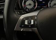 Volkswagen Touareg 19