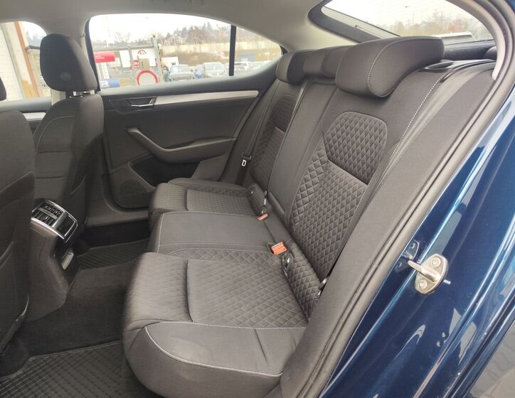 Škoda Superb Sedan 1,5 l 110 kw