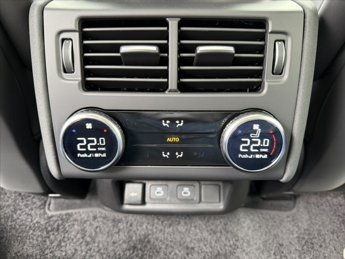 Land Rover Discovery SUV / Terénní 3,0 l 257 kw