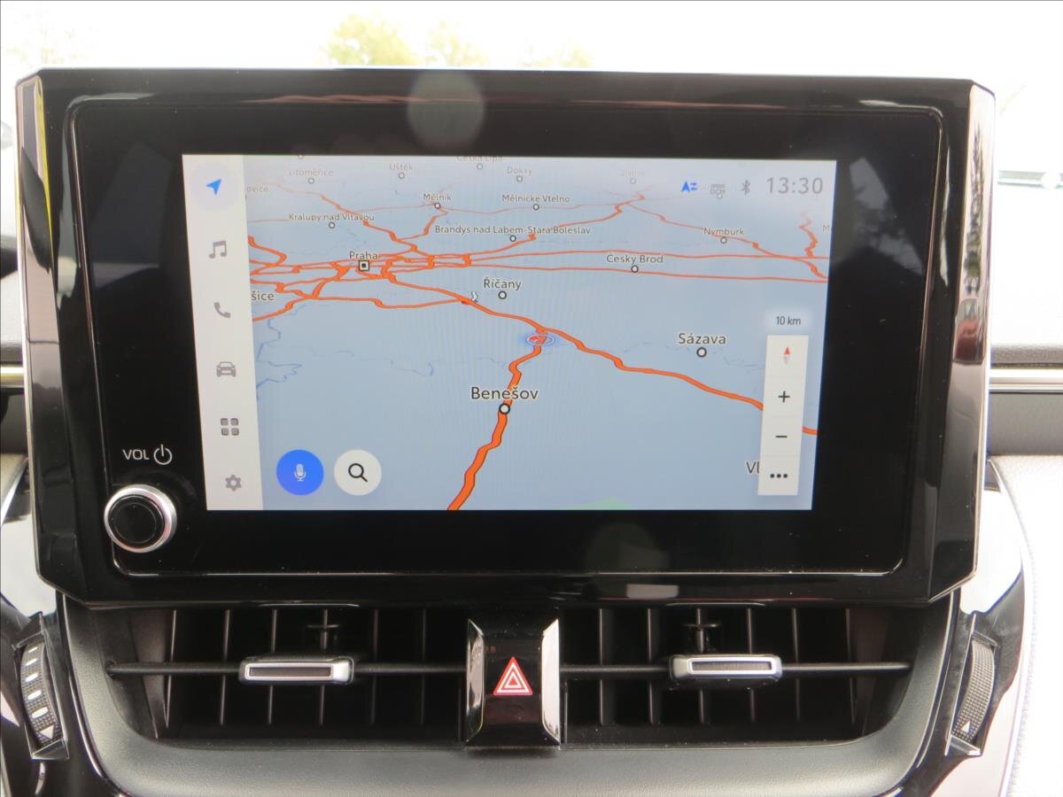 Toyota Corolla Kombi 2,0 l 112 kw