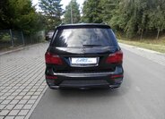 Mercedes-Benz GL SUV / Terénní 4,7 l 320 kw