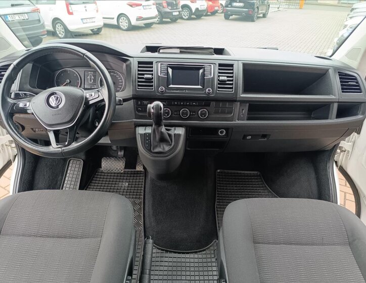 Volkswagen Caravelle MPV 2,0 l 110 kw