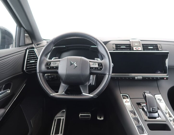 DS Automobiles DS7 Crossback SUV / Terénní 1,5 l 96 kw