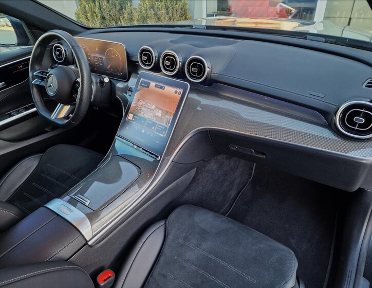 Mercedes-Benz Třídy C Sedan / Limuzína 2,0 l 147 kw