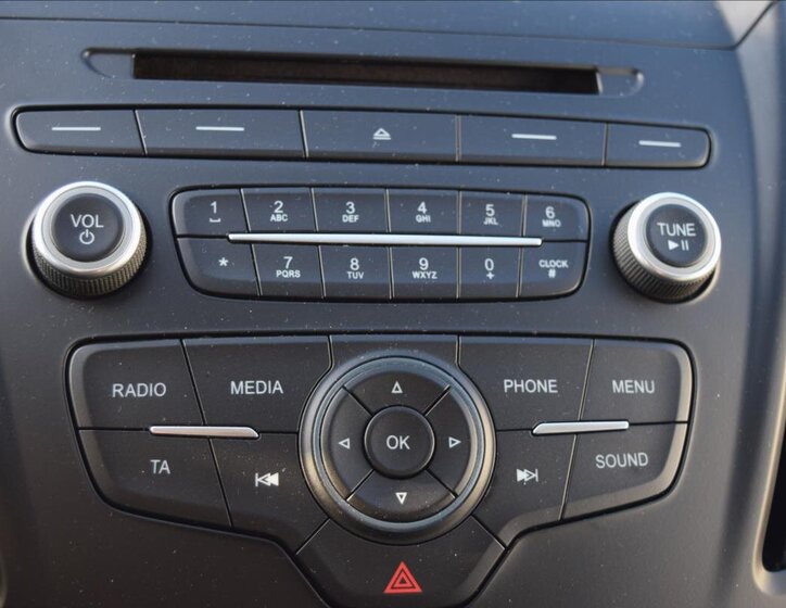 Ford Kuga SUV 1,5 l 88 kw