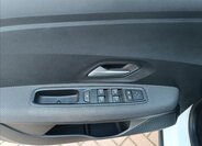 Dacia Jogger Kombi 999,0 67 kw