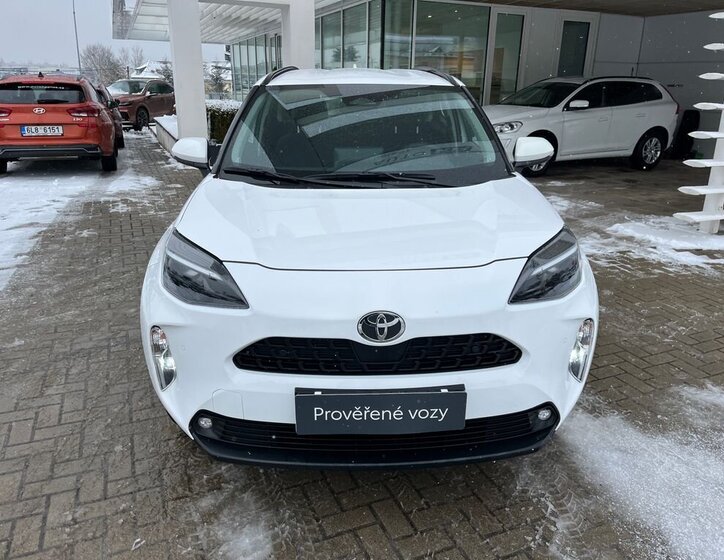 Toyota Yaris Cross SUV 1,5 l 68 kw