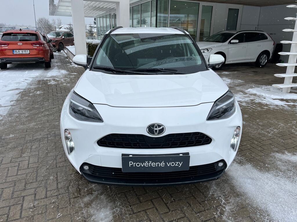 Toyota Yaris Cross SUV 1,5 l 68 kw