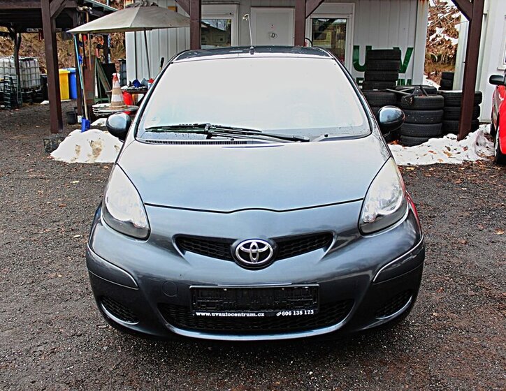 Toyota Aygo Hatchback 998,0 50 kw