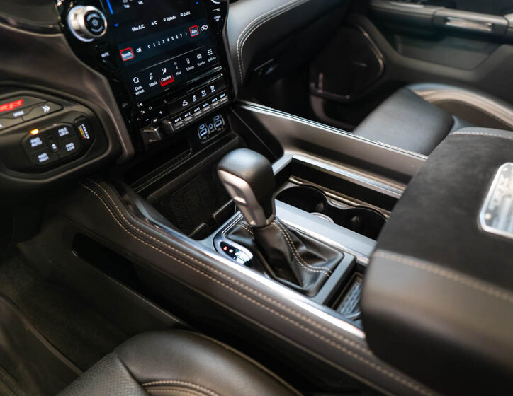Dodge RAM Pick-up 6,2 l 523 kw