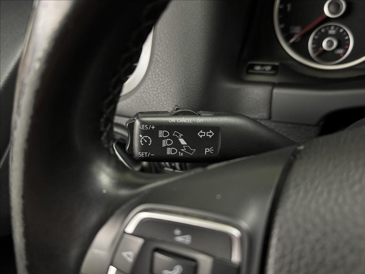 Volkswagen Tiguan SUV / Terénní 2,0 l 110 kw