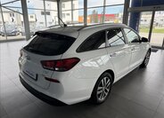 Hyundai i30 Kombi 1,4 l 103 kw