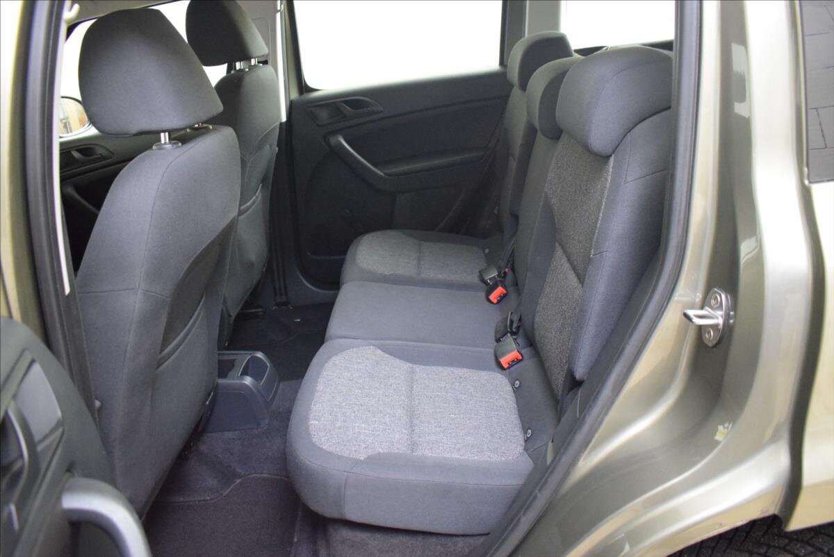 Škoda Yeti SUV / Terénní 1,2 l 77 kw