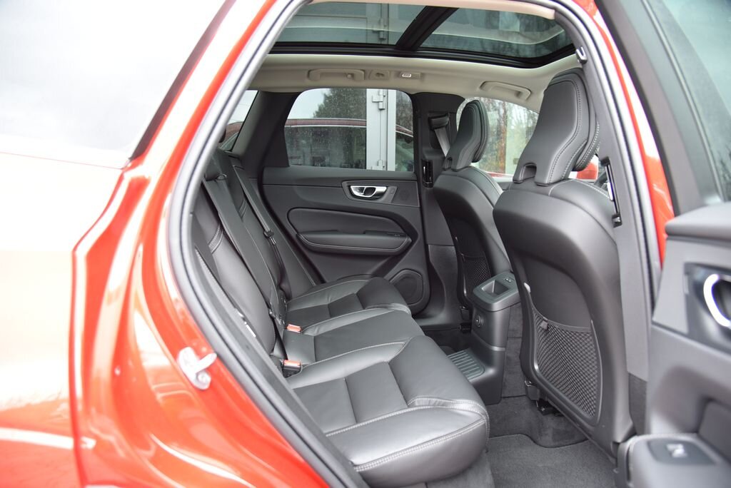 Volvo XC60 SUV / Terénní 2,0 l 186 kw