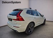 Volvo XC60 SUV / Terénní 2,0 l 140 kw