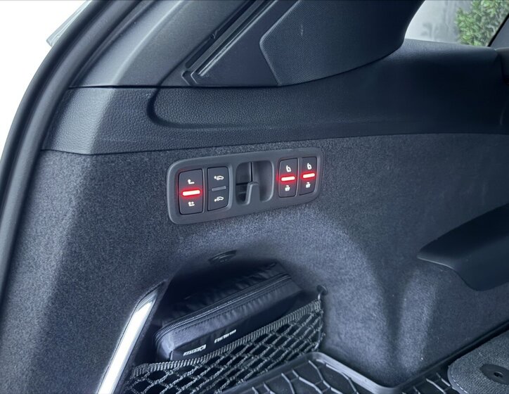 Audi SQ7 SUV / Terénní 4,0 l 373 kw