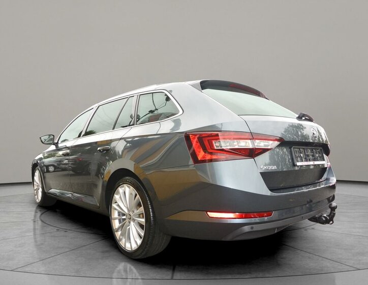 Škoda Superb Kombi 2,0 l 140 kw