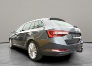 Škoda Superb Kombi 2,0 l 140 kw