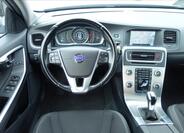 Volvo V60 17