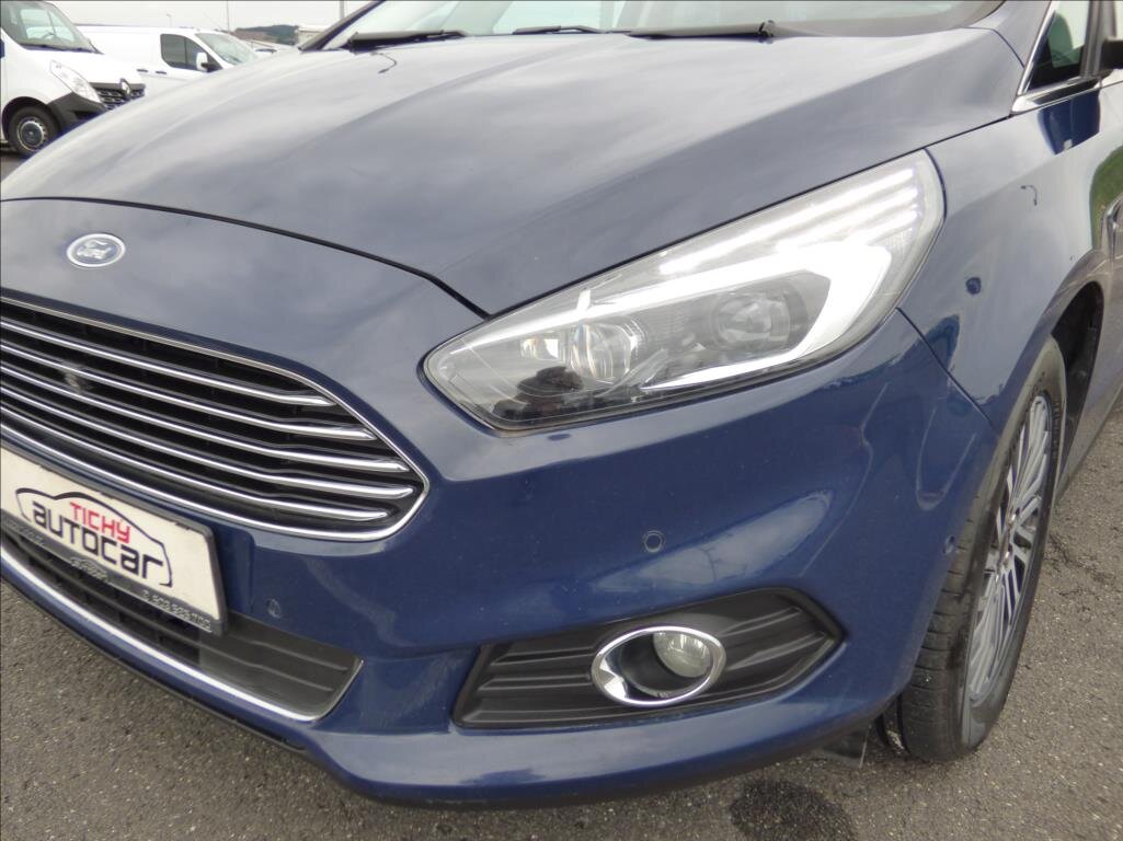 Ford S-MAX MPV 2,0 l 110 kw