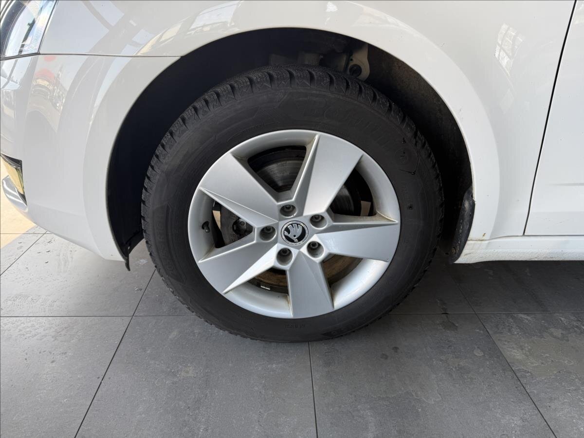 Škoda Octavia Kombi 1,6 l 77 kw