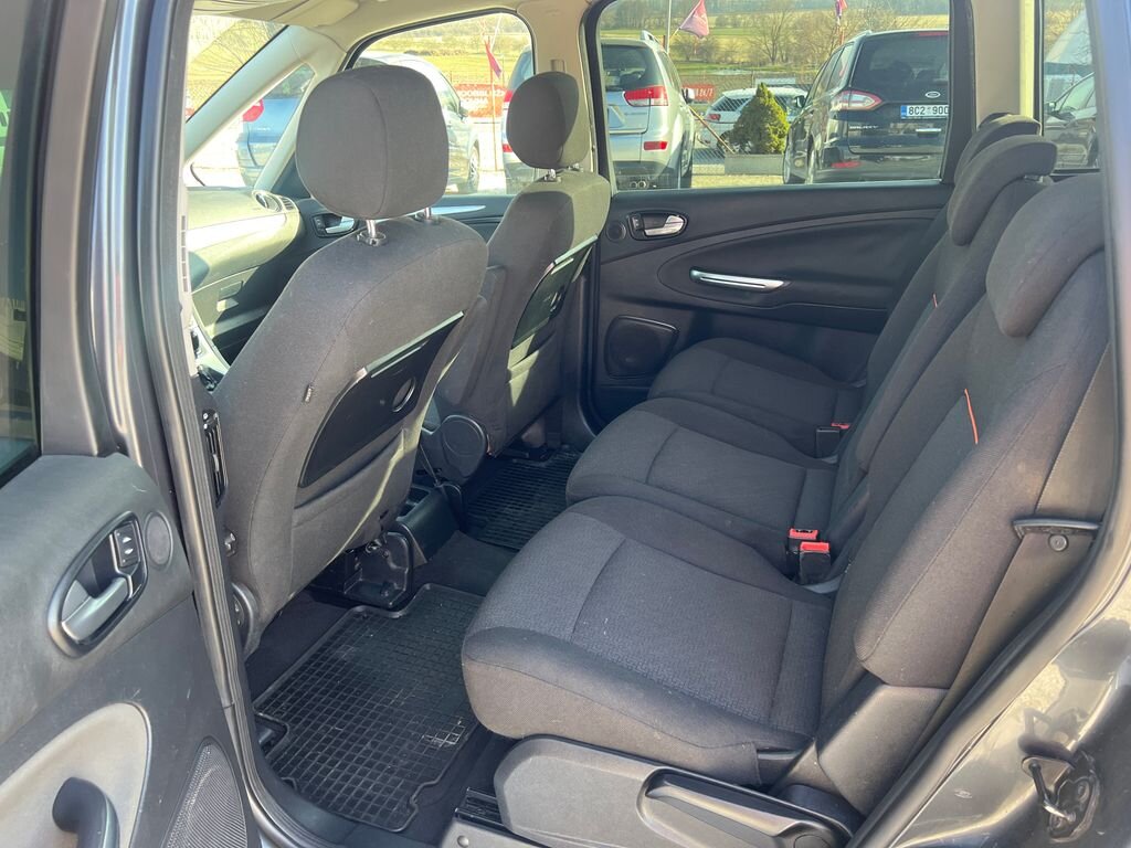 Ford Galaxy MPV 2,0 l 103 kw