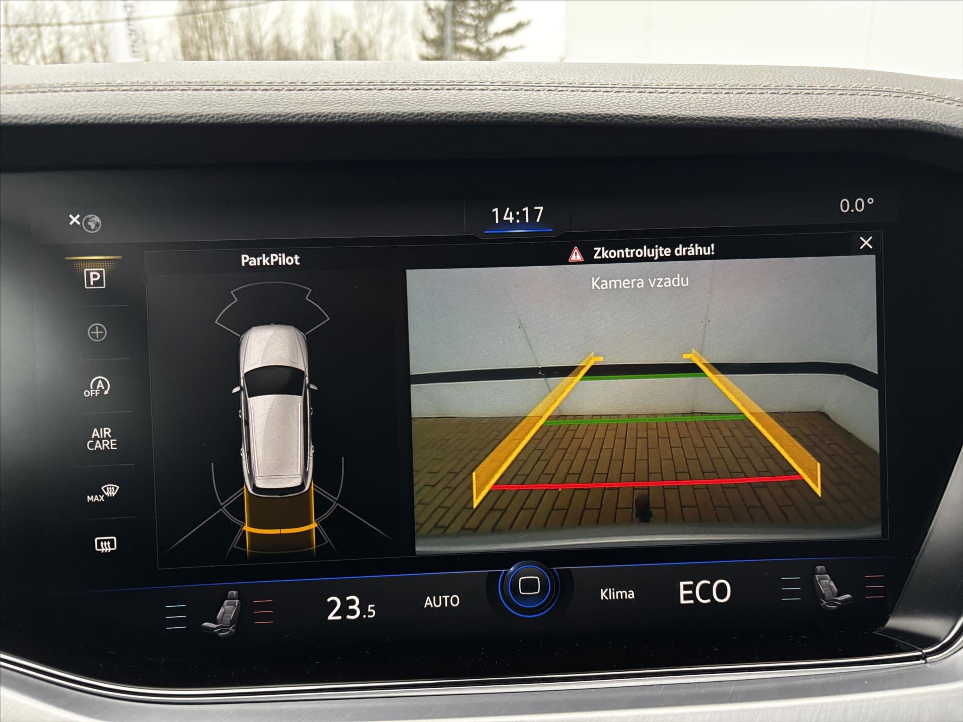 Volkswagen Touareg SUV / Terénní 3,0 l 210 kw