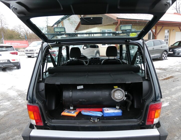 Lada Niva Ostatní 1,7 l 61 kw