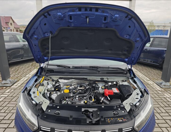 Dacia Sandero Hatchback 999,0 67 kw