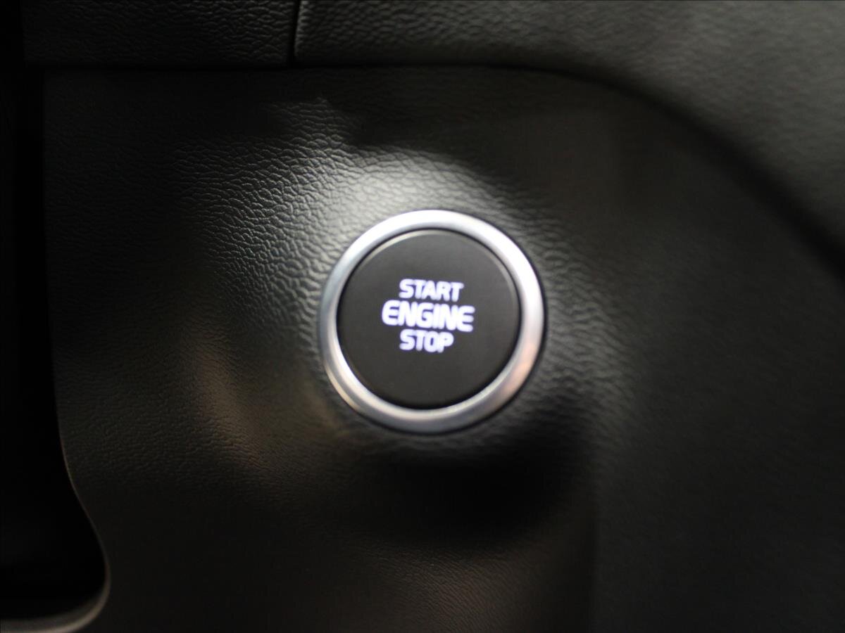 Volvo XC40 Kombi 2,0 l 145 kw