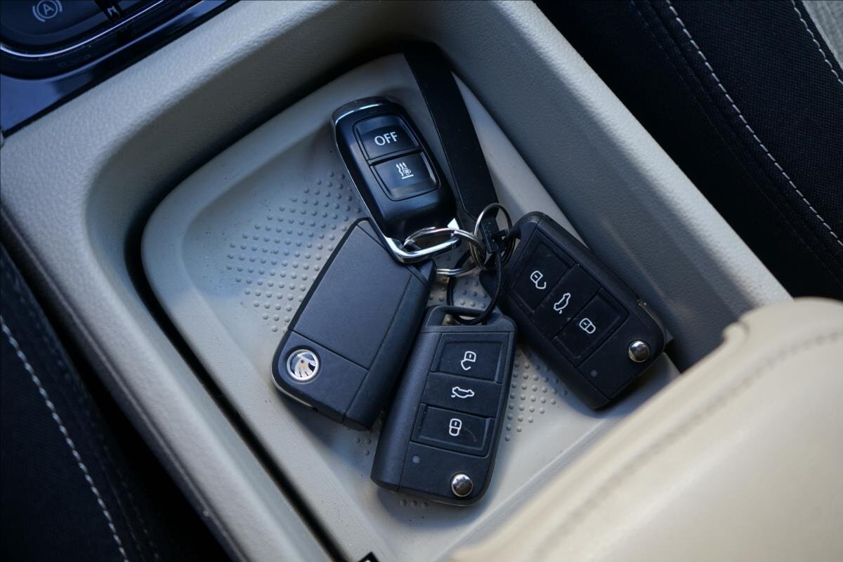 Škoda Karoq SUV / Terénní 2,0 l 110 kw