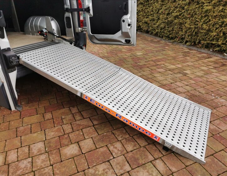 Renault Master Kombi 2,3 l 100 kw