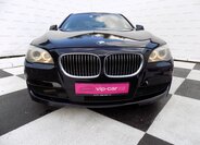 BMW Řada 7 Sedan / Limuzína 3,0 l 225 kw