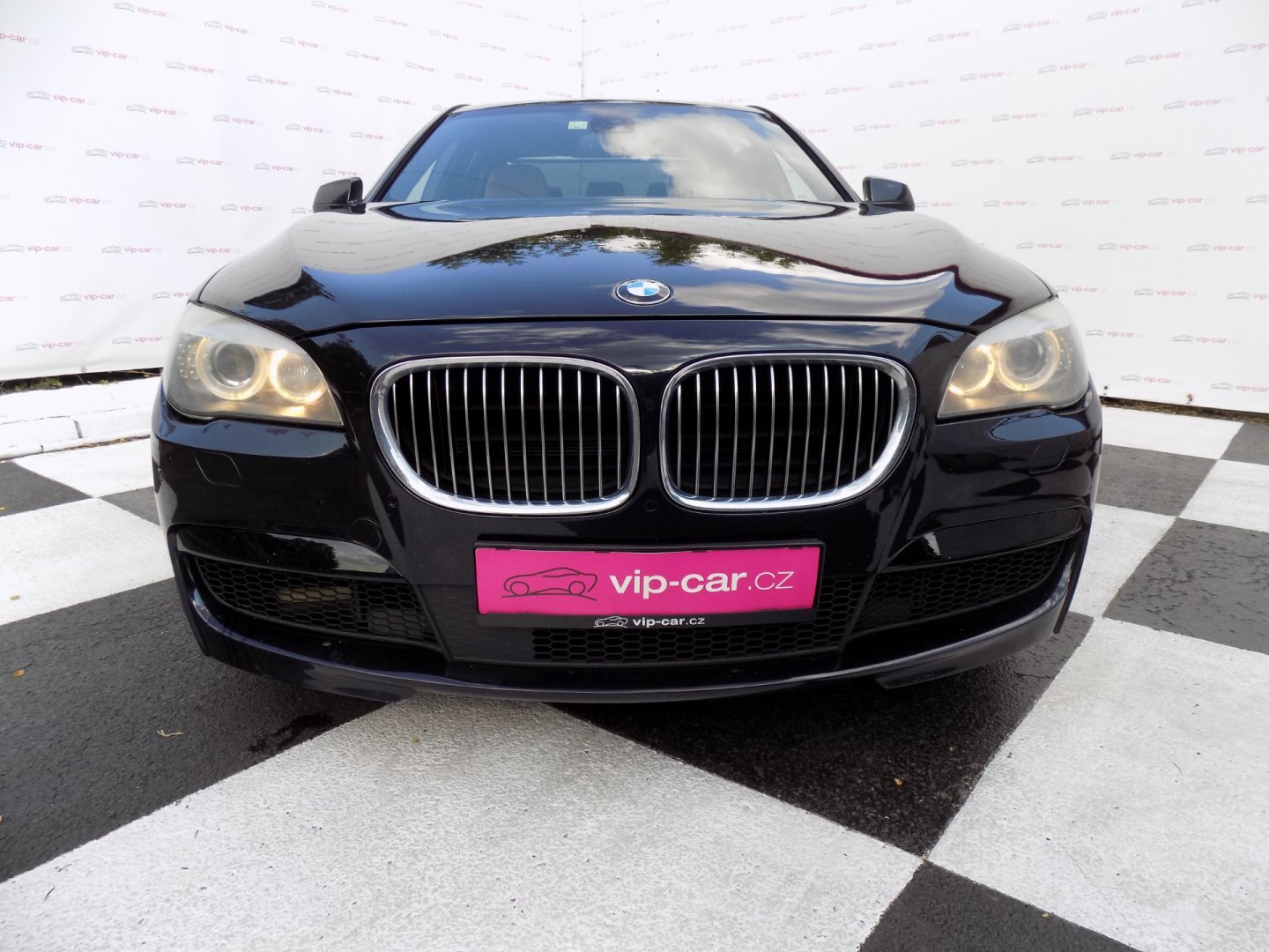 BMW Řada 7 Sedan / Limuzína 3,0 l 225 kw