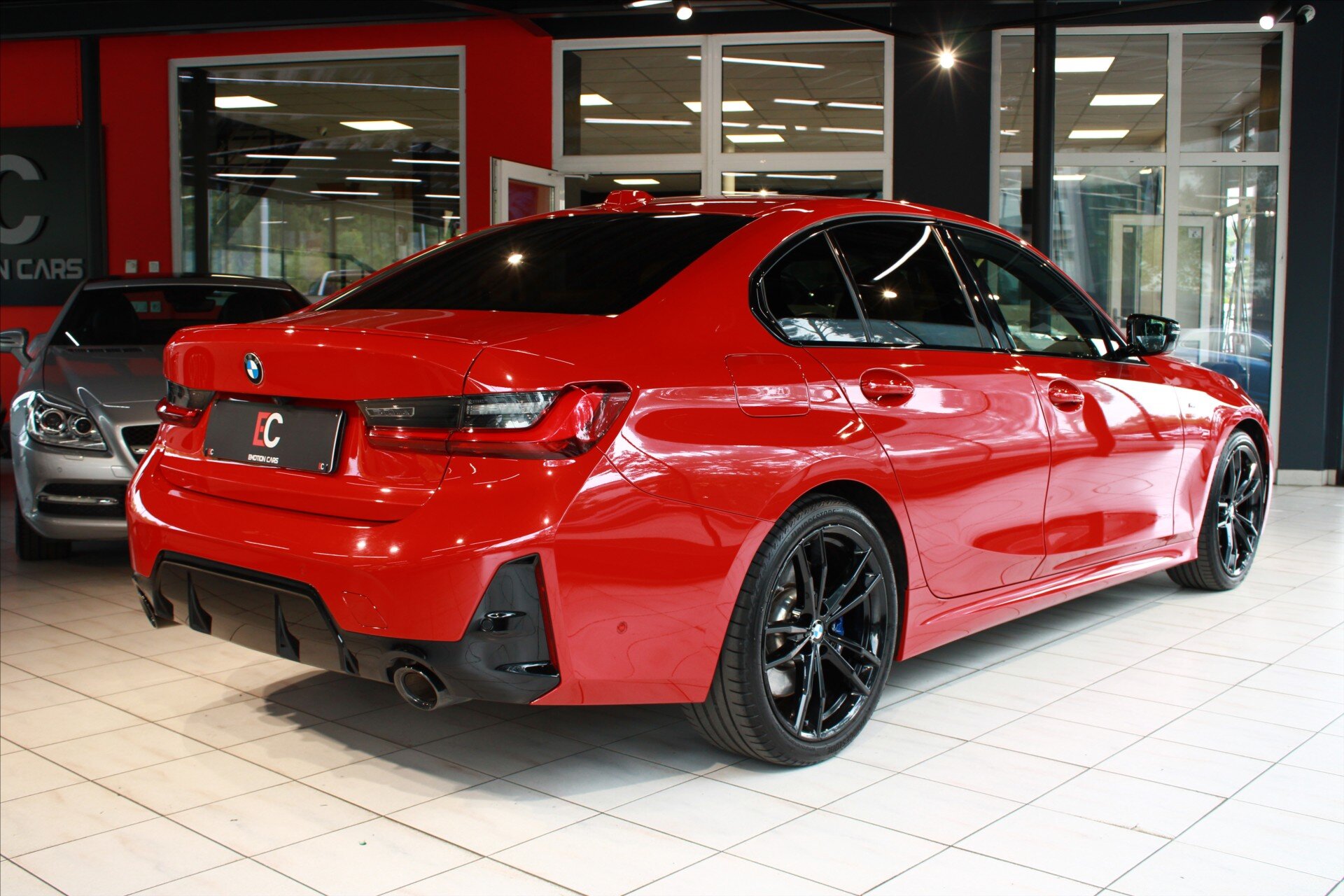 BMW Řada 3 Sedan / Limuzína 2,0 l 140 kw